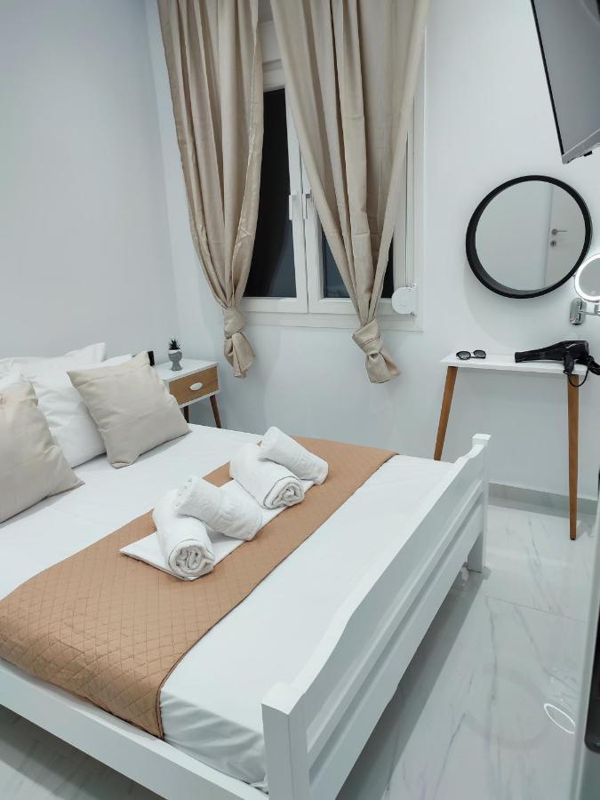 Alexander Luxury Apartments & Studios Metamorfosi  Eksteriør billede